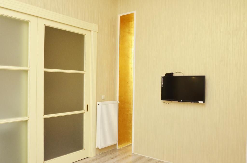 Hotel Menshikov Odessa Exteriör bild
