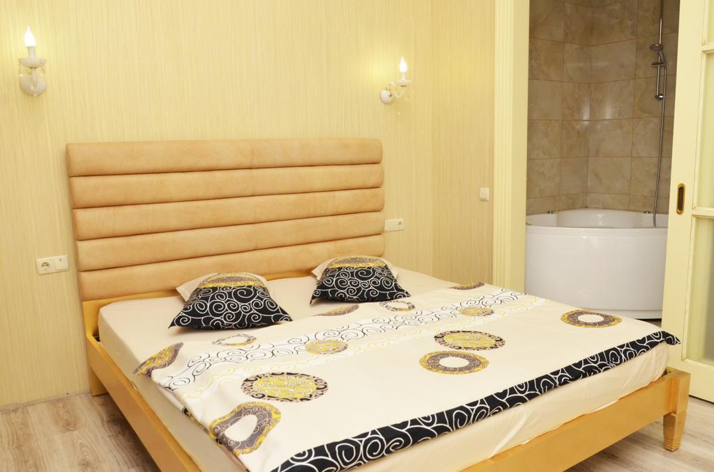 Hotel Menshikov Odessa Rum bild