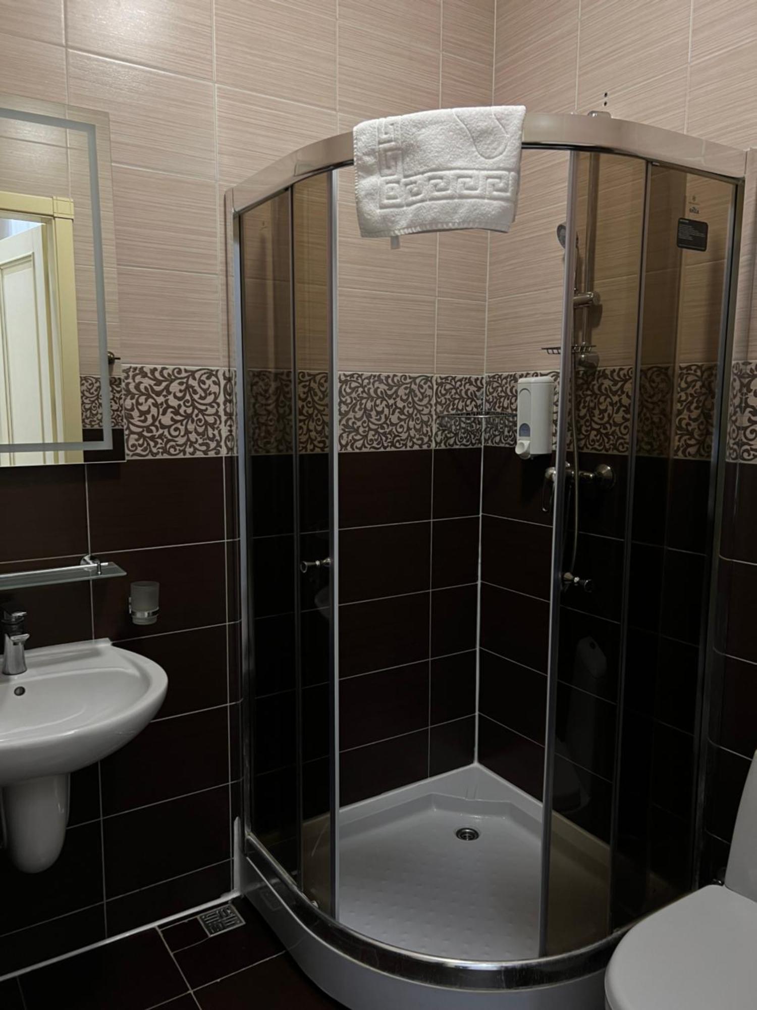 Hotel Menshikov Odessa Exteriör bild
