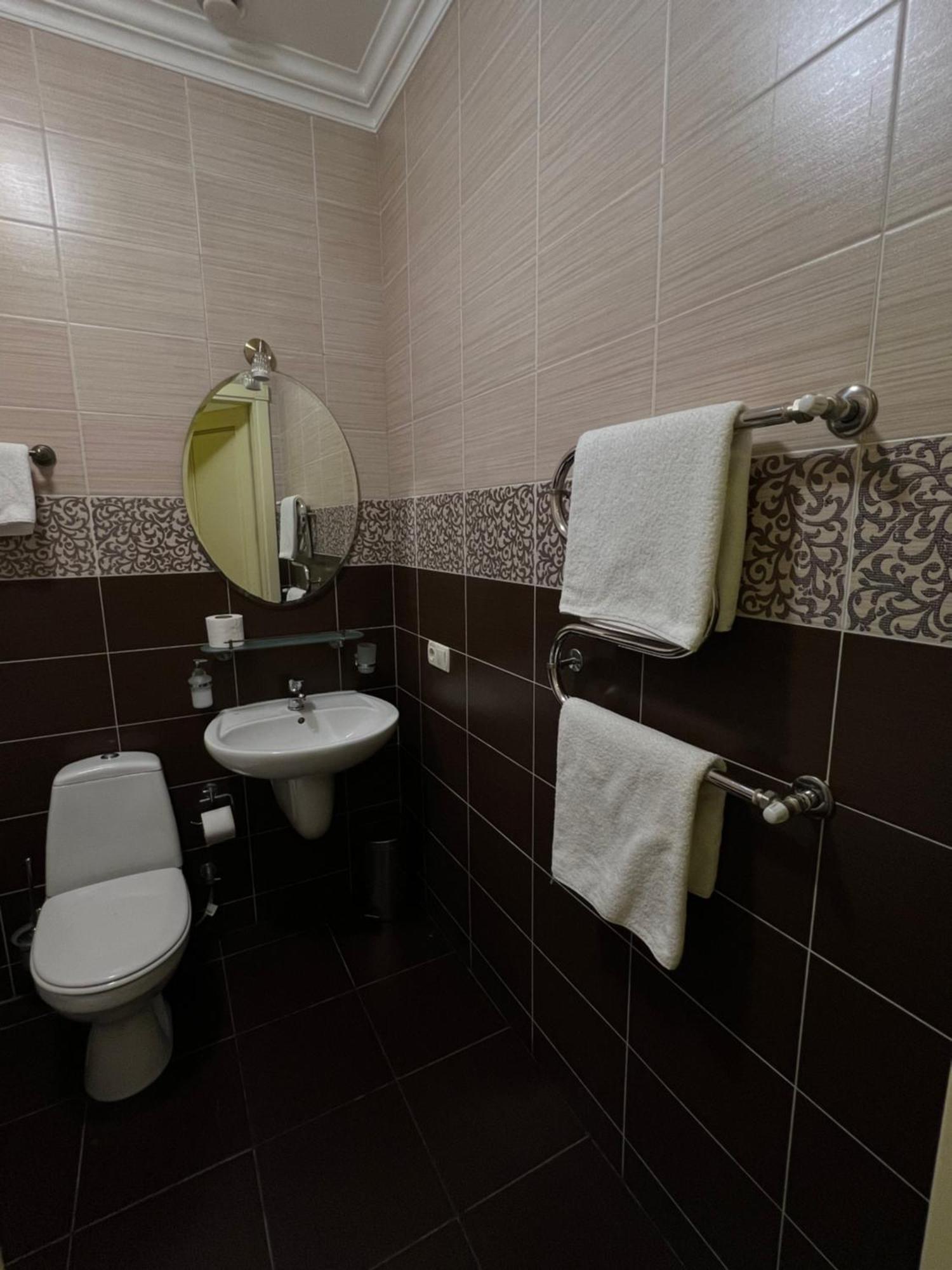 Hotel Menshikov Odessa Exteriör bild
